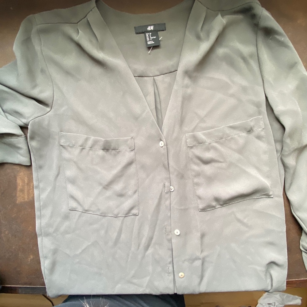 H&M size 2 - Picture 3 of 3